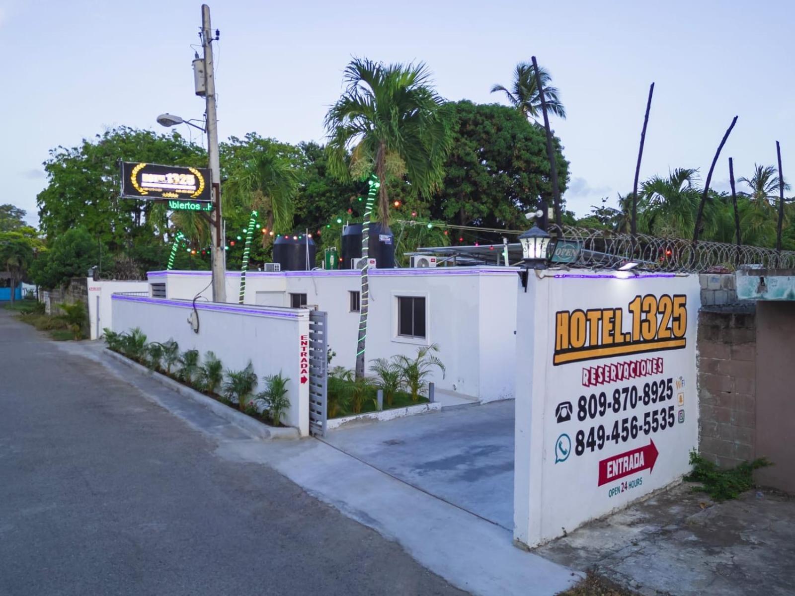 Hotel1325 Bani Ngoại thất bức ảnh